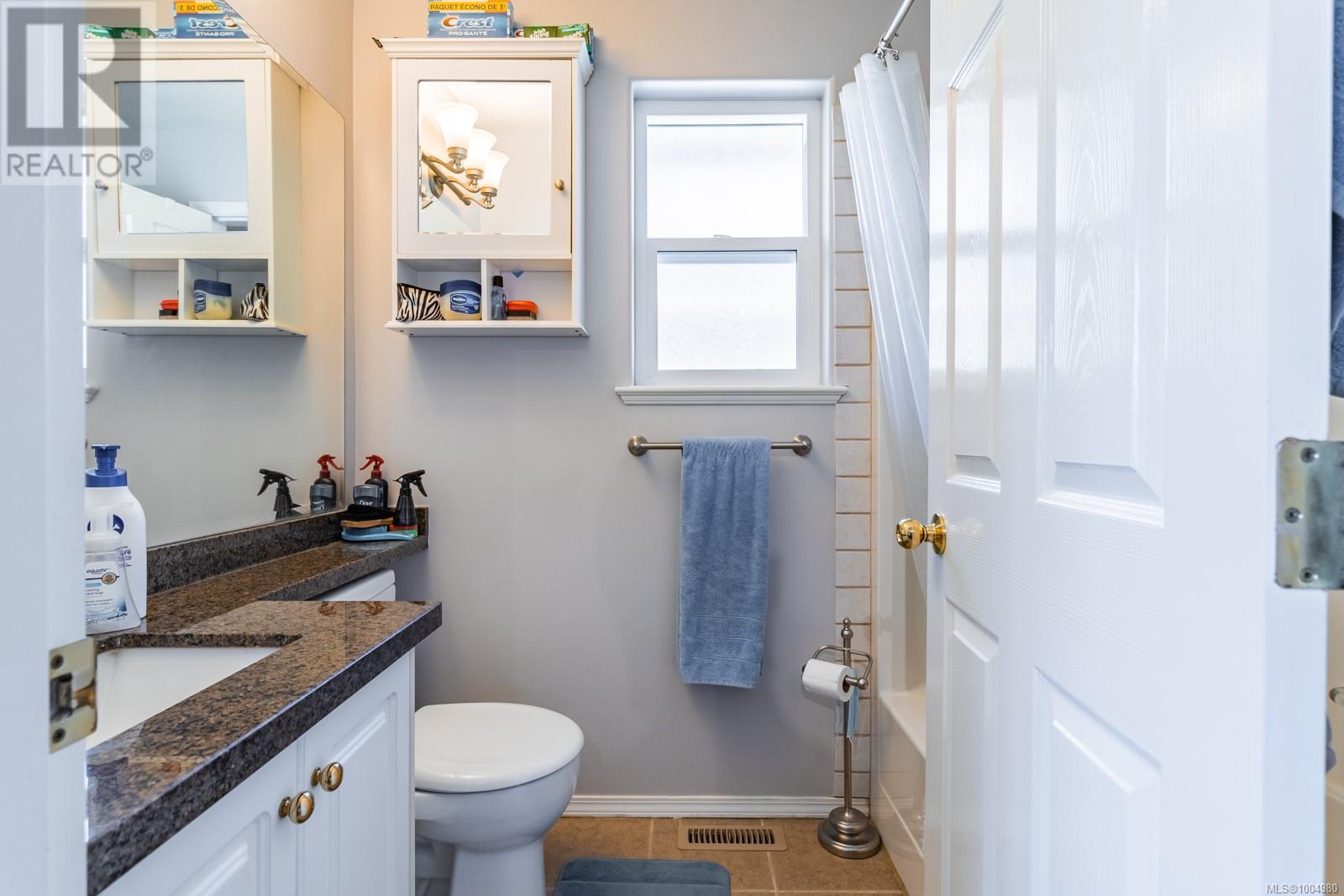 6091 Sierra Way, Nanaimo