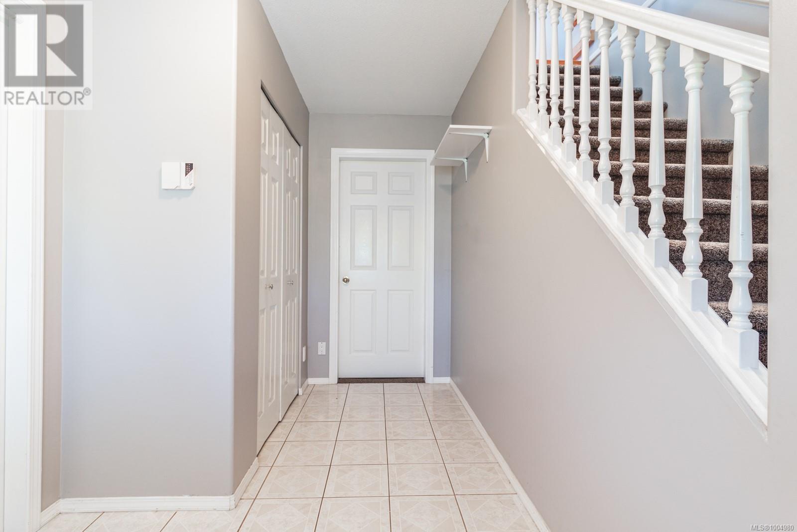 6091 Sierra Way, Nanaimo