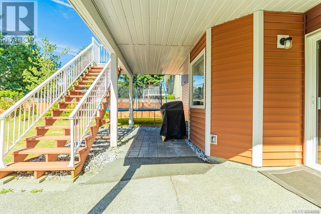 6091 Sierra Way, Nanaimo