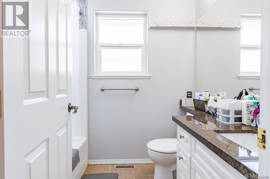 6091 Sierra Way, Nanaimo