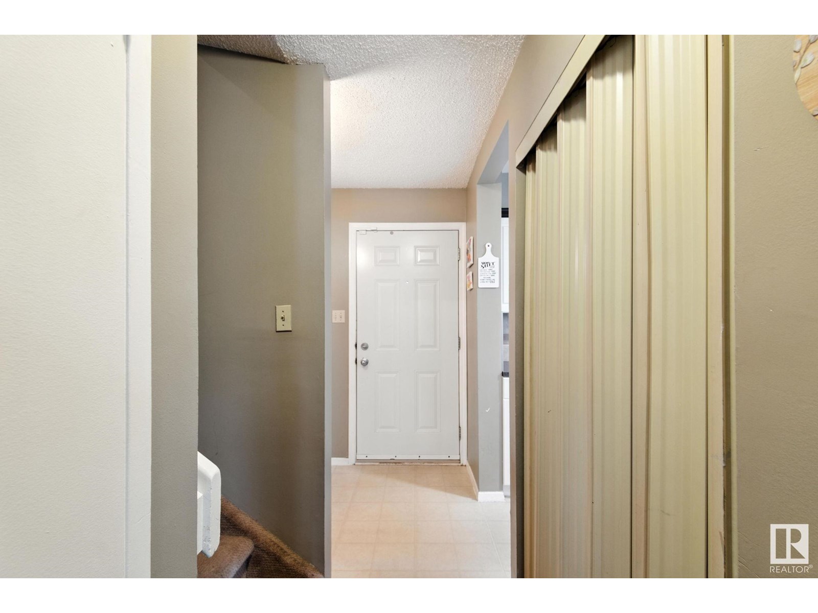 #9 1415 62 ST NW - Image 11