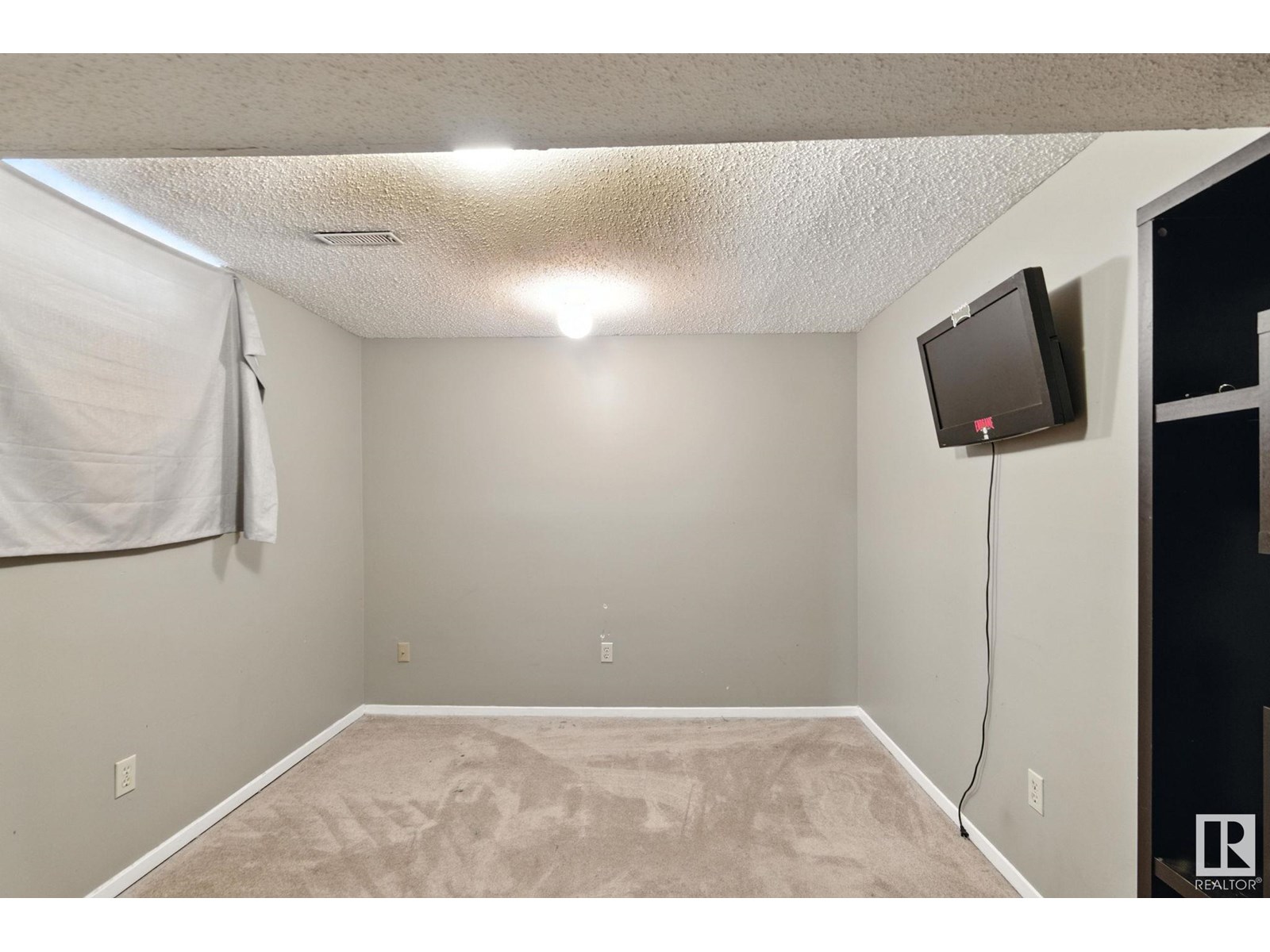 #9 1415 62 ST NW - Image 22
