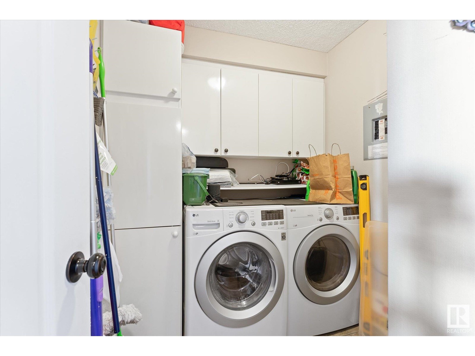 Photo 33 of 1002 9923 103 St Nw, Edmonton AB