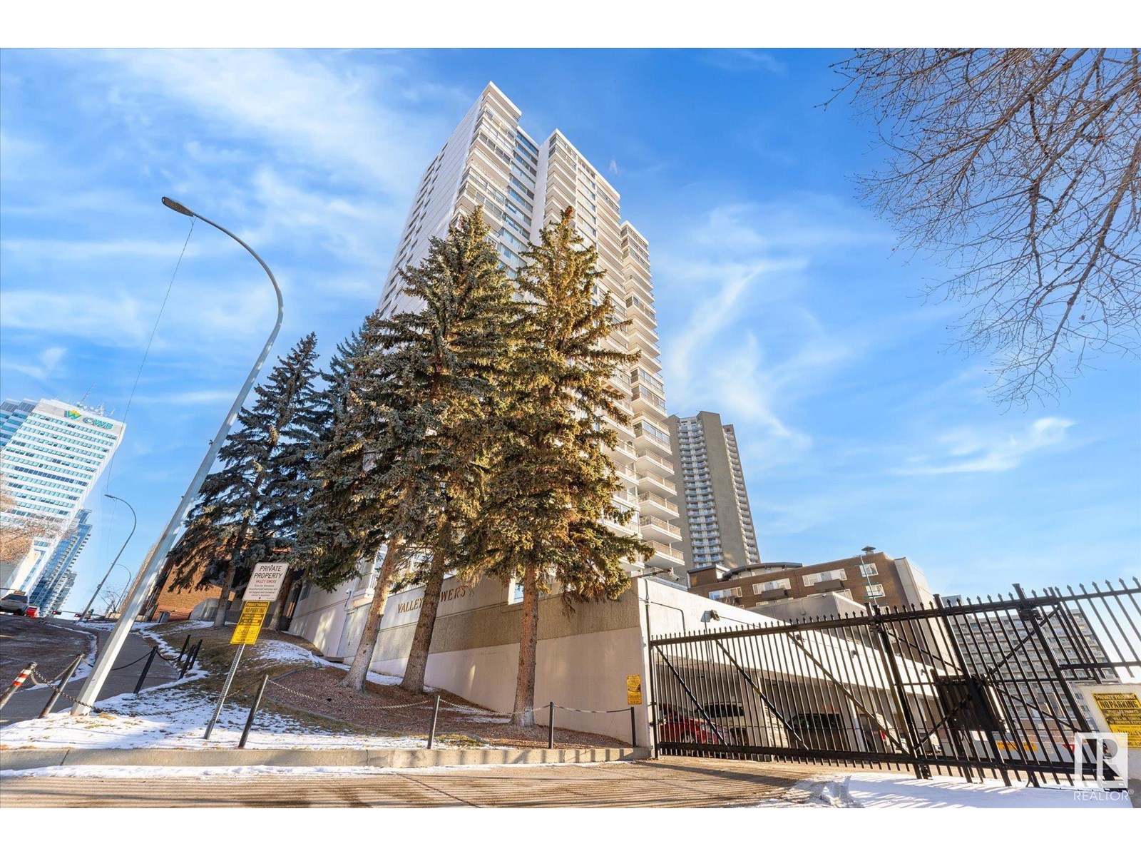 Photo 56 of 1002 9923 103 St Nw, Edmonton AB