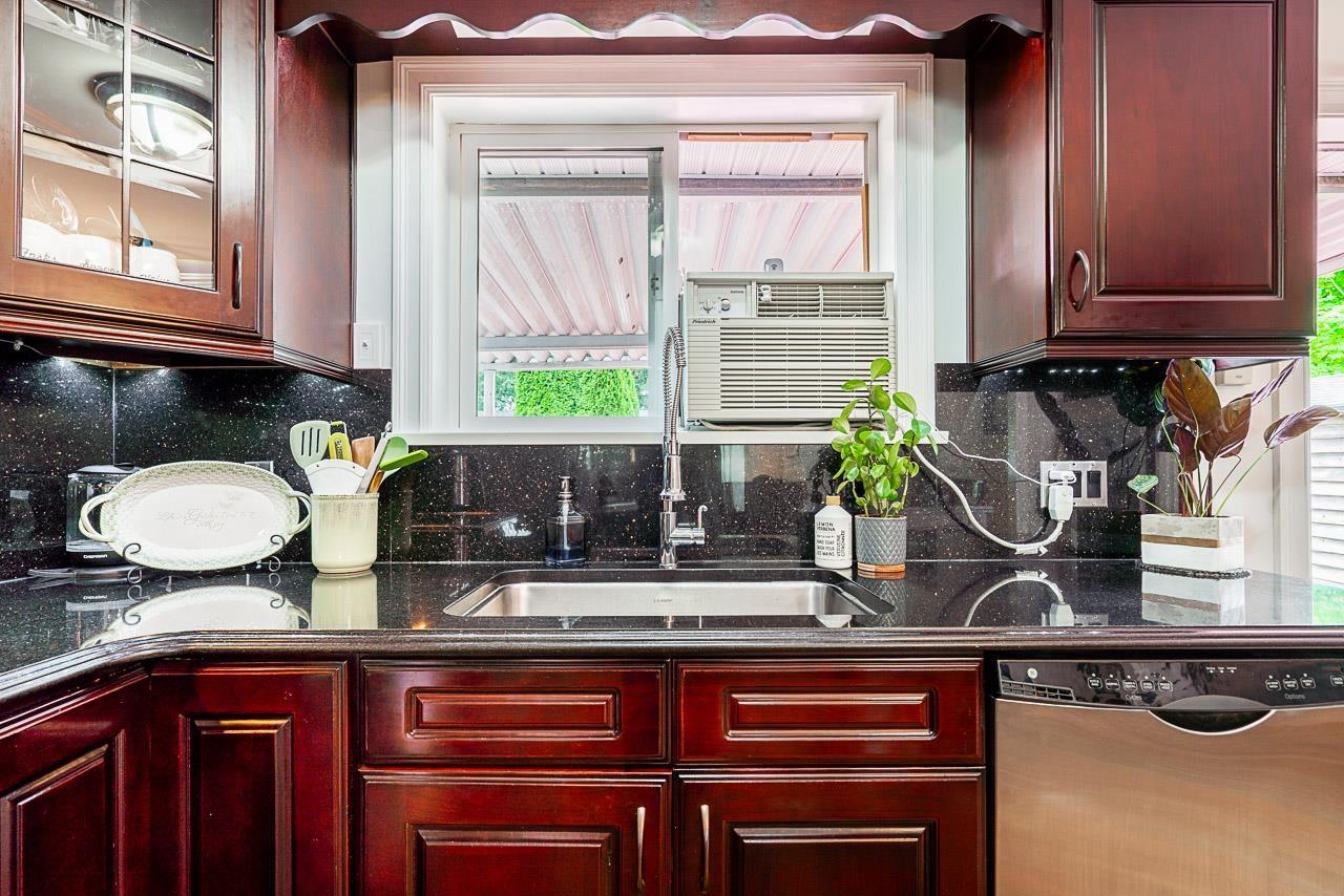 Photo 22 of 26440 28 A Avenue, Langley BC