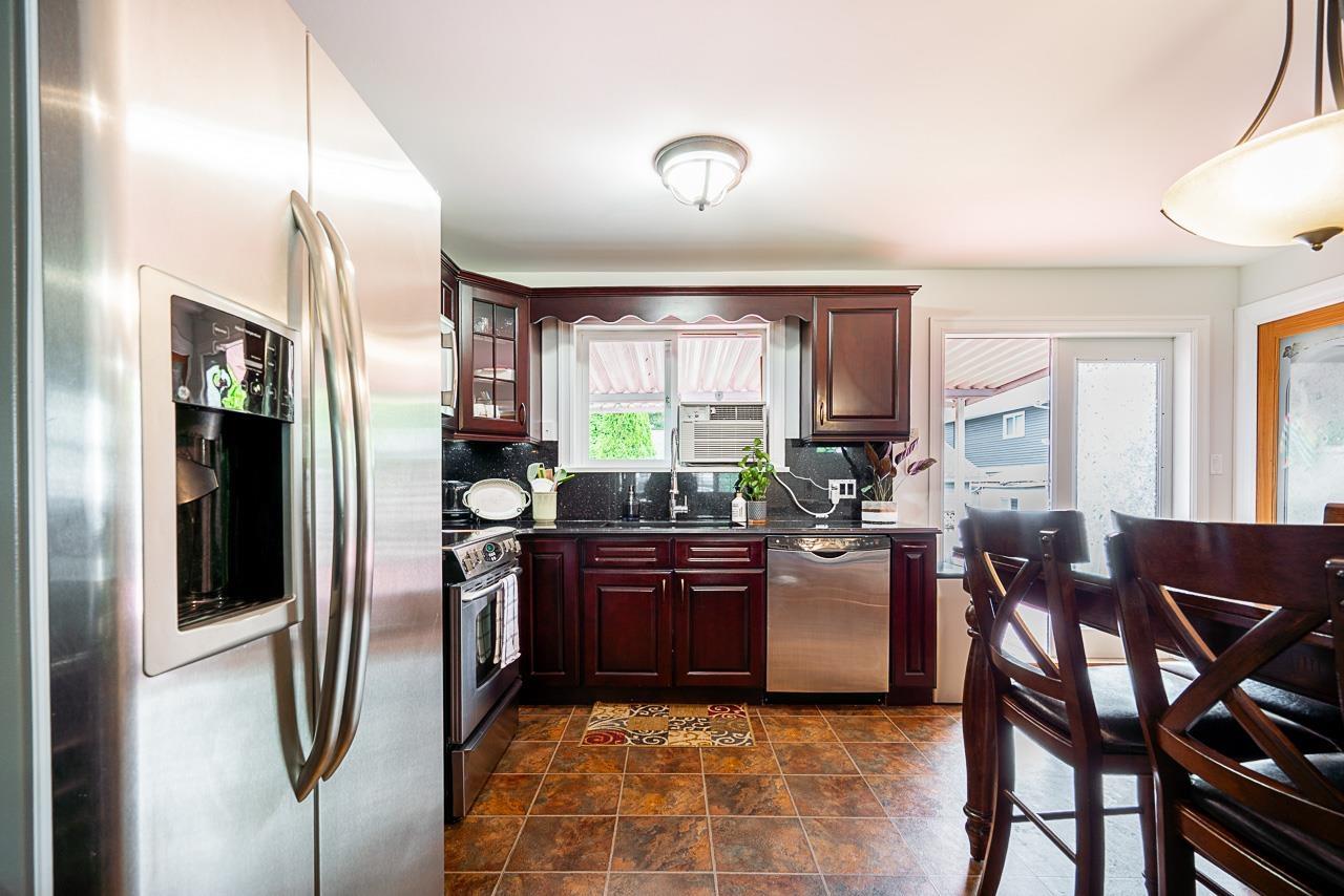 Photo 30 of 26440 28 A Avenue, Langley BC