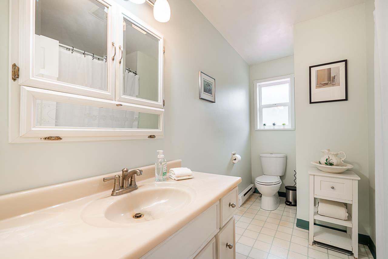 Photo 25 of 26440 28 A Avenue, Langley BC