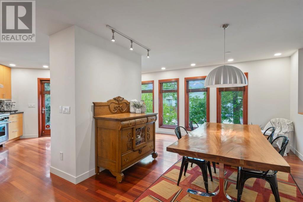Single Family House for Sale in   Avenue NW West Hillhurst Calgary 