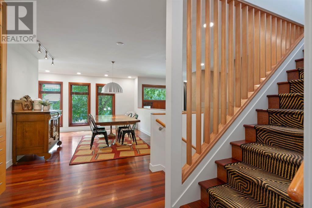 Single Family House for Sale in   Avenue NW West Hillhurst Calgary 