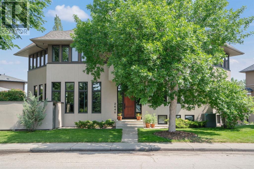 Single Family House for Sale in   Avenue NW West Hillhurst Calgary 