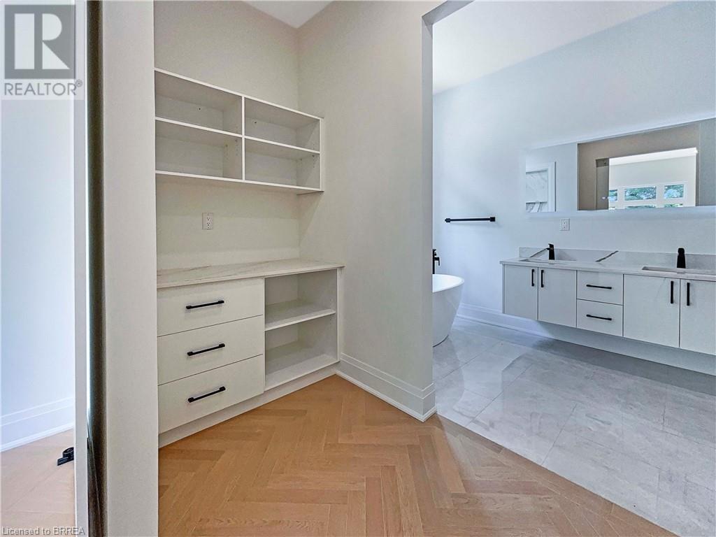 Photo 14 of 232 Ellis Avenue, Mount Pleasant ON