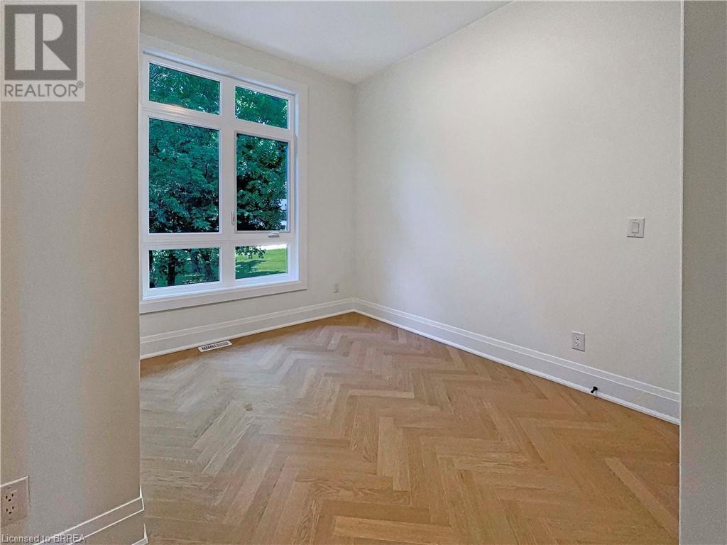 Photo 20 of 232 Ellis Avenue, Mount Pleasant ON