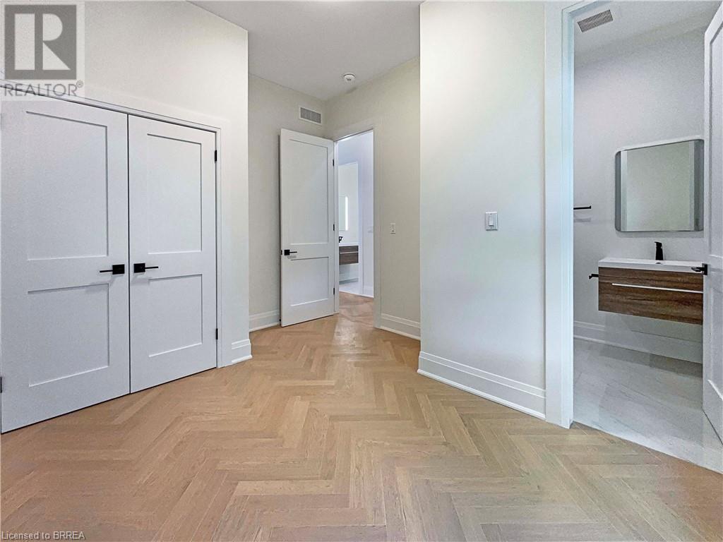 Photo 21 of 232 Ellis Avenue, Mount Pleasant ON