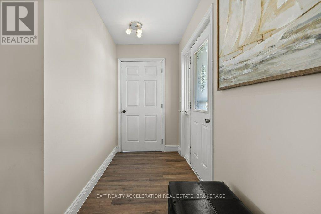 Photo 30 of 359 Thomas Street, Deseronto ON