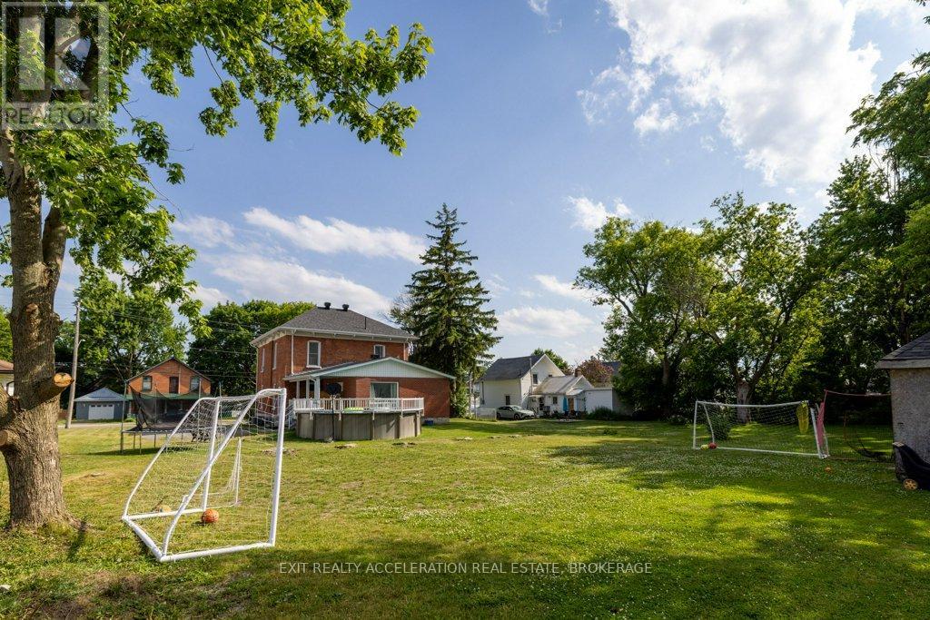 Photo 40 of 359 Thomas Street, Deseronto ON