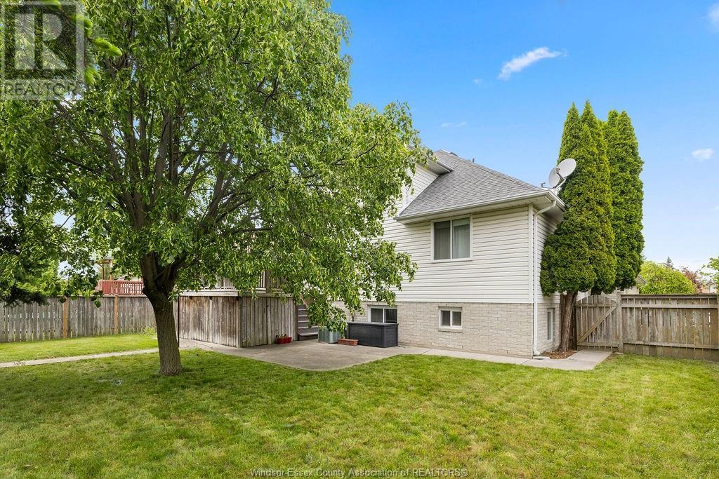 Photo 30 of 4577 Hunt Club Crescent, Windsor ON
