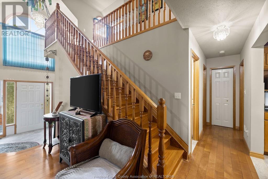 Photo 16 of 4577 Hunt Club Crescent, Windsor ON