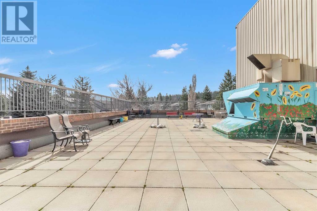 Single Family House for Sale in   Point Drive NW Point McKay Calgary 