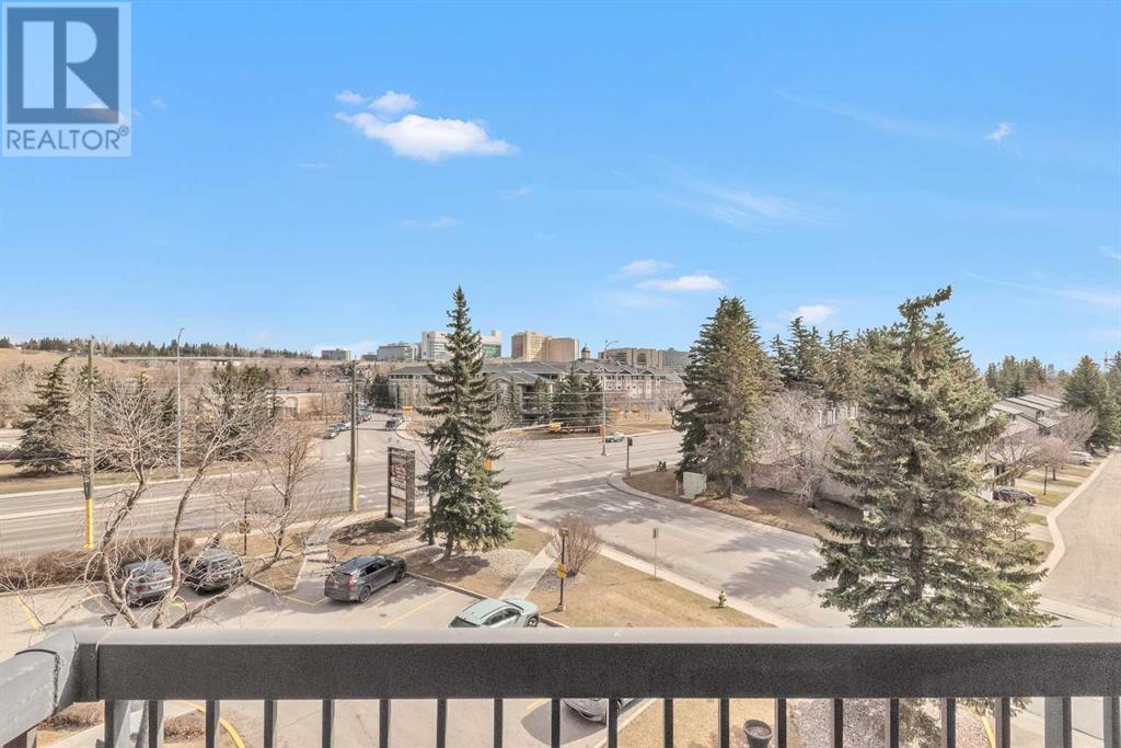 Single Family House for Sale in   Point Drive NW Point McKay Calgary 