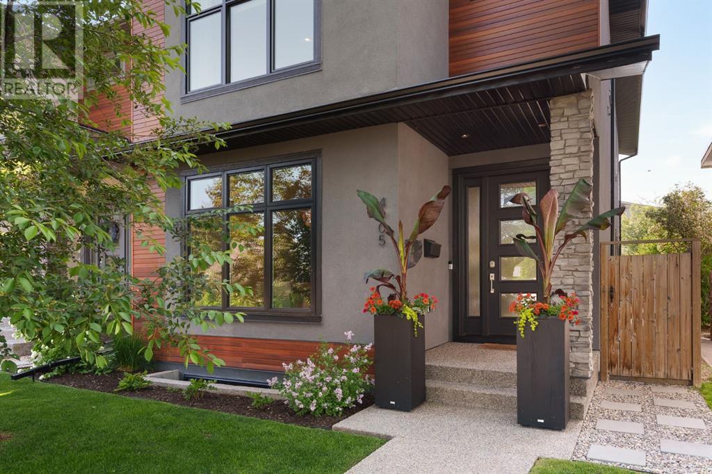 Single Family House for Sale in  A Street SW Altadore Calgary 