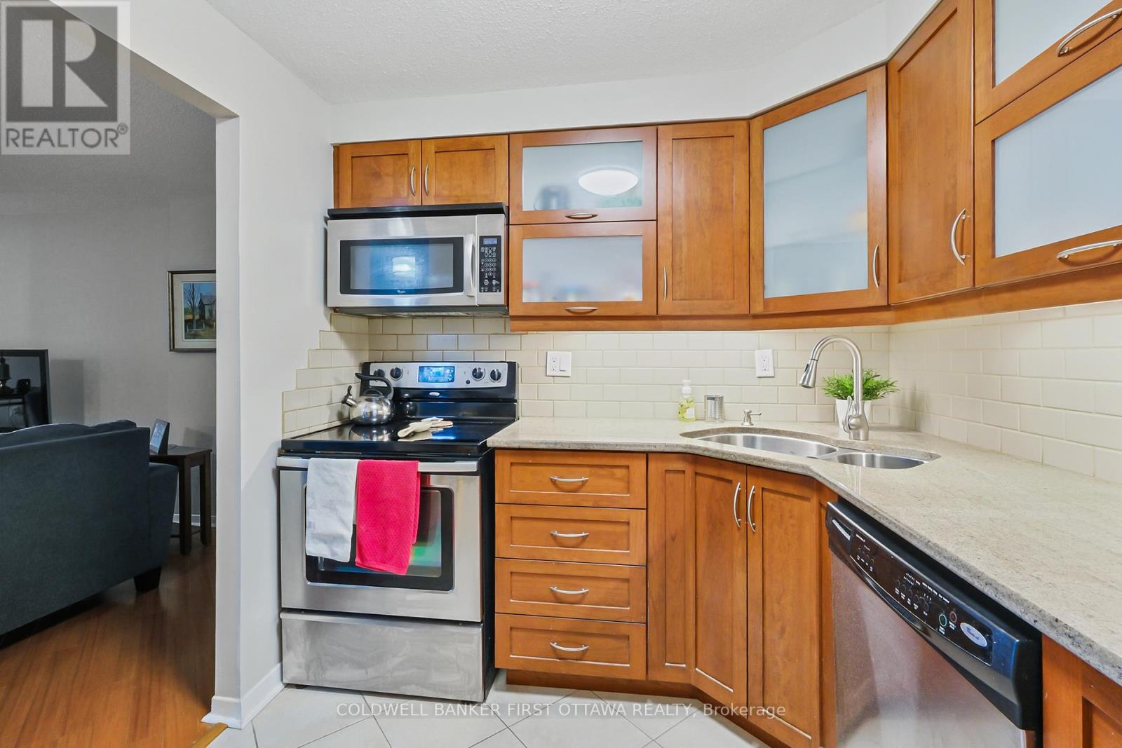 Photo 29 of 412 80 Sandcastle Drive, Ottawa ON