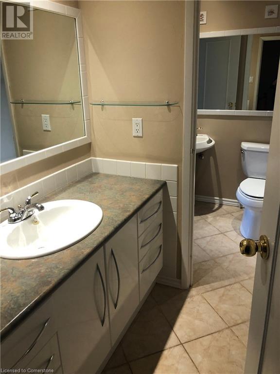 Photo 12 of 2254 Upper Middle Road Unit 6, Burlington ON