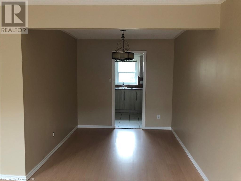 Photo 13 of 2254 Upper Middle Road Unit 6, Burlington ON