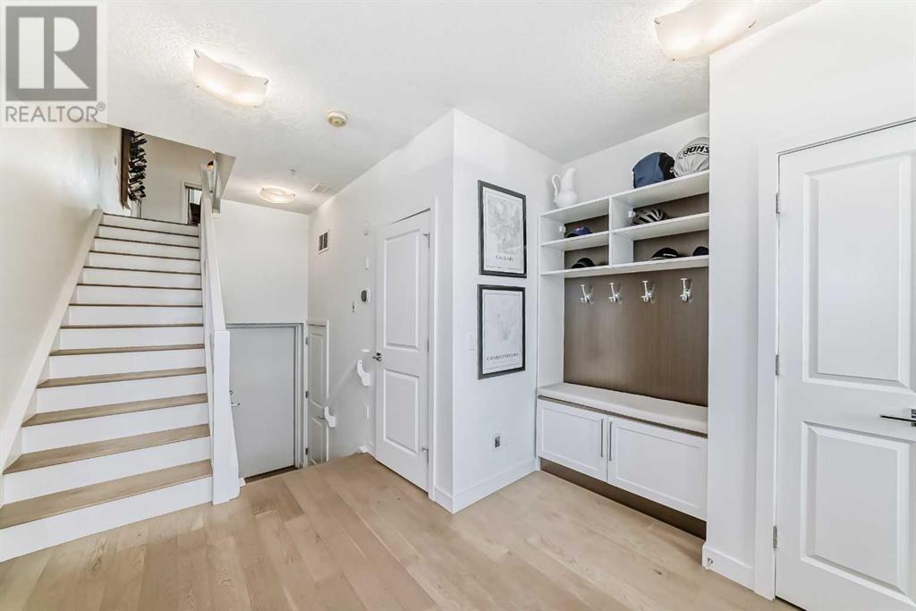 Single Family House for Sale in   Rosscarrock Gate SW Rosscarrock Calgary 