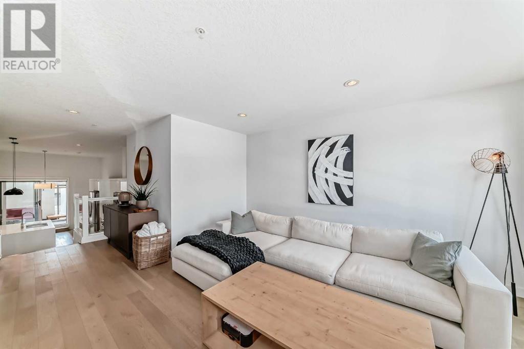 Single Family House for Sale in   Rosscarrock Gate SW Rosscarrock Calgary 