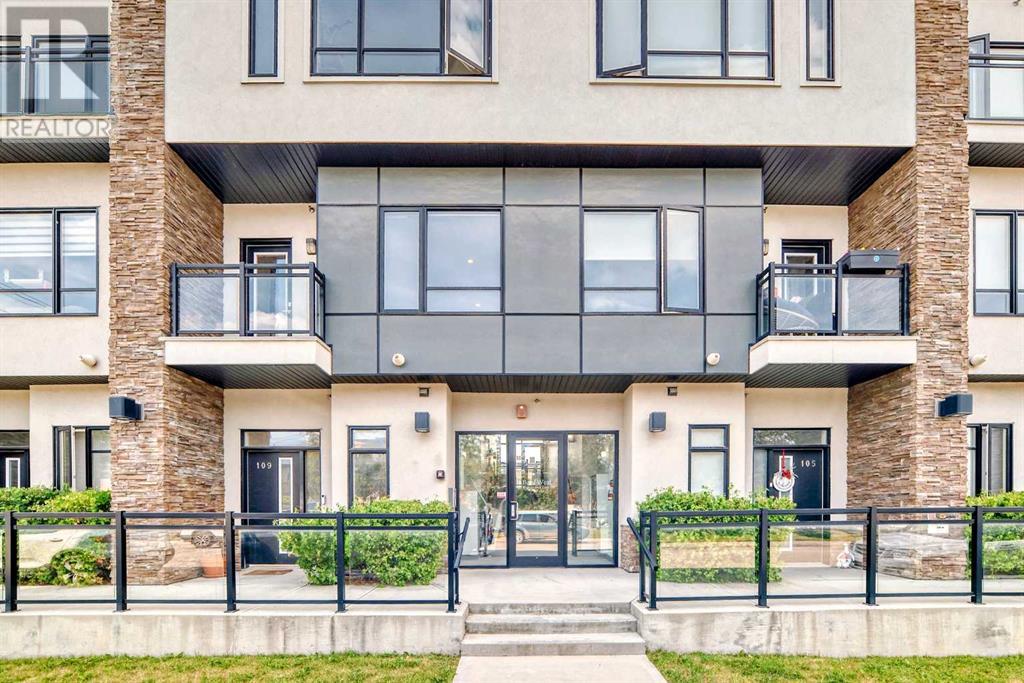 Single Family House for Sale in   Rosscarrock Gate SW Rosscarrock Calgary 