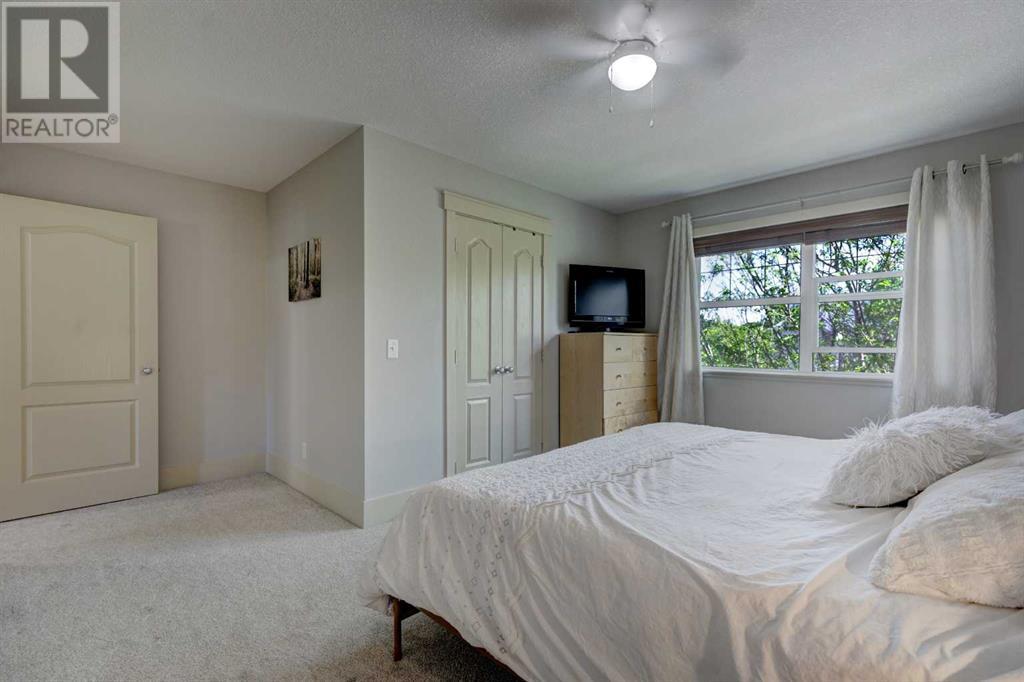 Single Family House for Sale in   Wentworth Avenue SW West Springs Calgary 