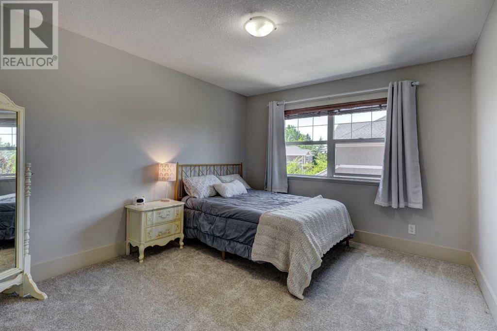 Single Family House for Sale in   Wentworth Avenue SW West Springs Calgary 