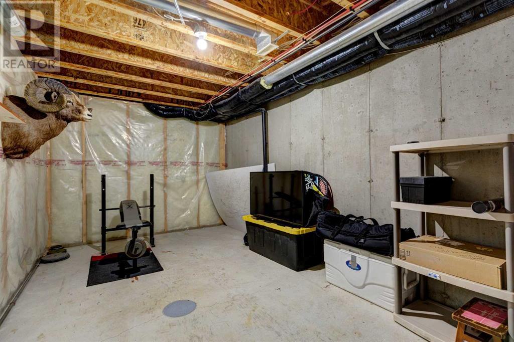 Single Family House for Sale in   Wentworth Avenue SW West Springs Calgary 