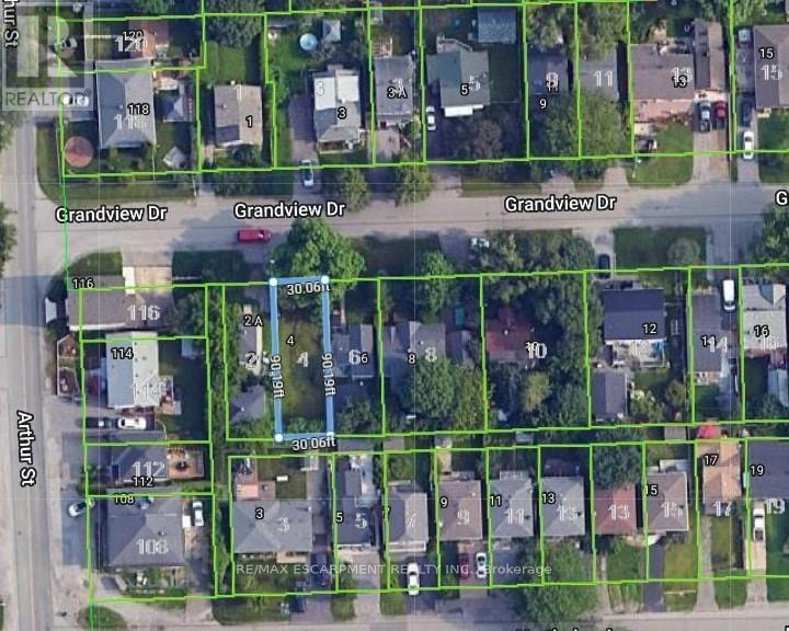 Photo 3 of 4 Grandview Drive, St Catharines ON