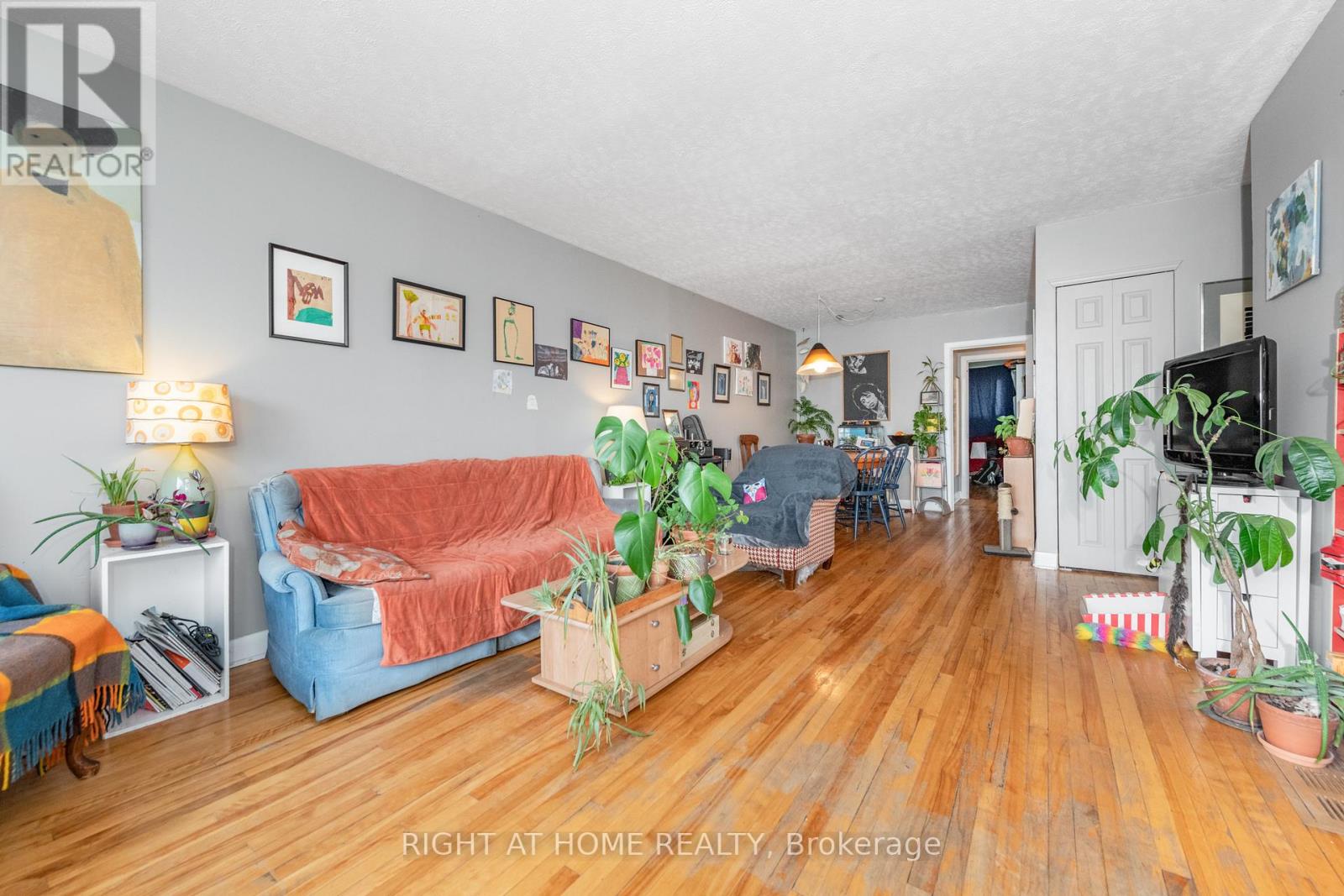 Photo 11 of 2421 Iris Street, Ottawa ON