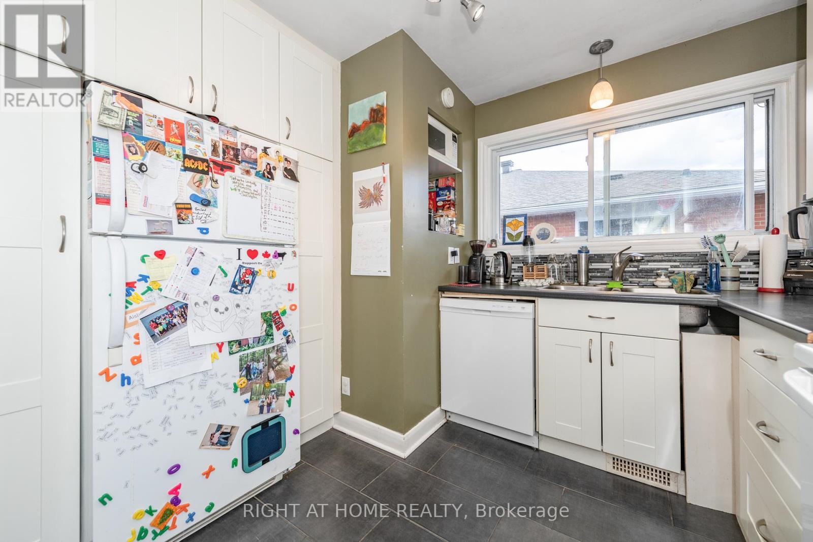 Photo 15 of 2421 Iris Street, Ottawa ON