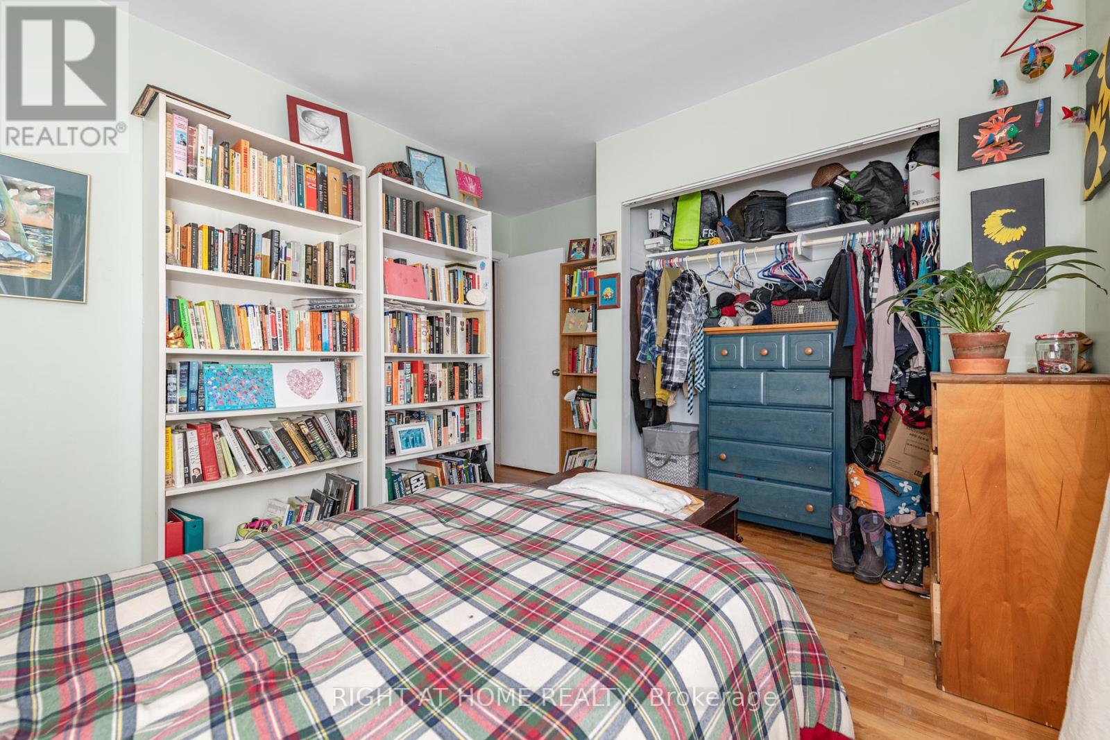 Photo 23 of 2421 Iris Street, Ottawa ON