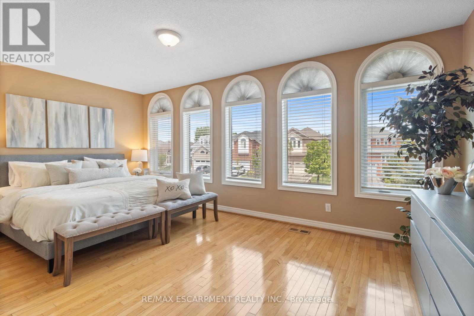 Photo 27 of 5414 Kinglet Avenue, Mississauga ON