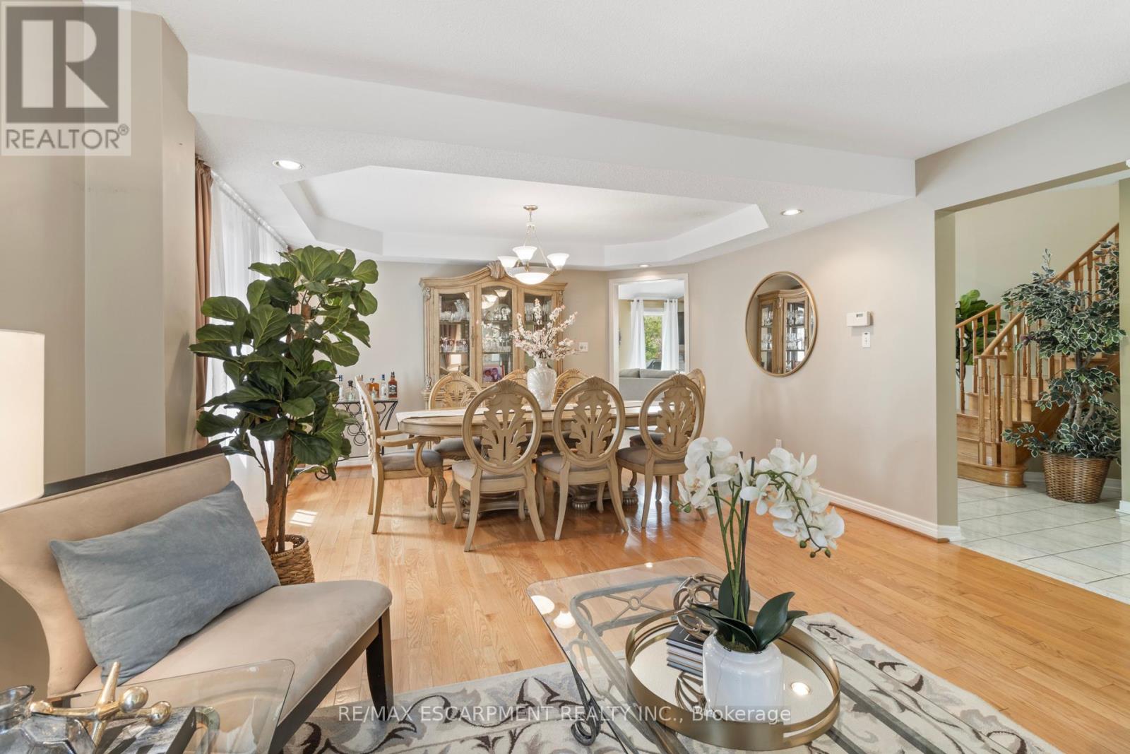 Photo 8 of 5414 Kinglet Avenue, Mississauga ON