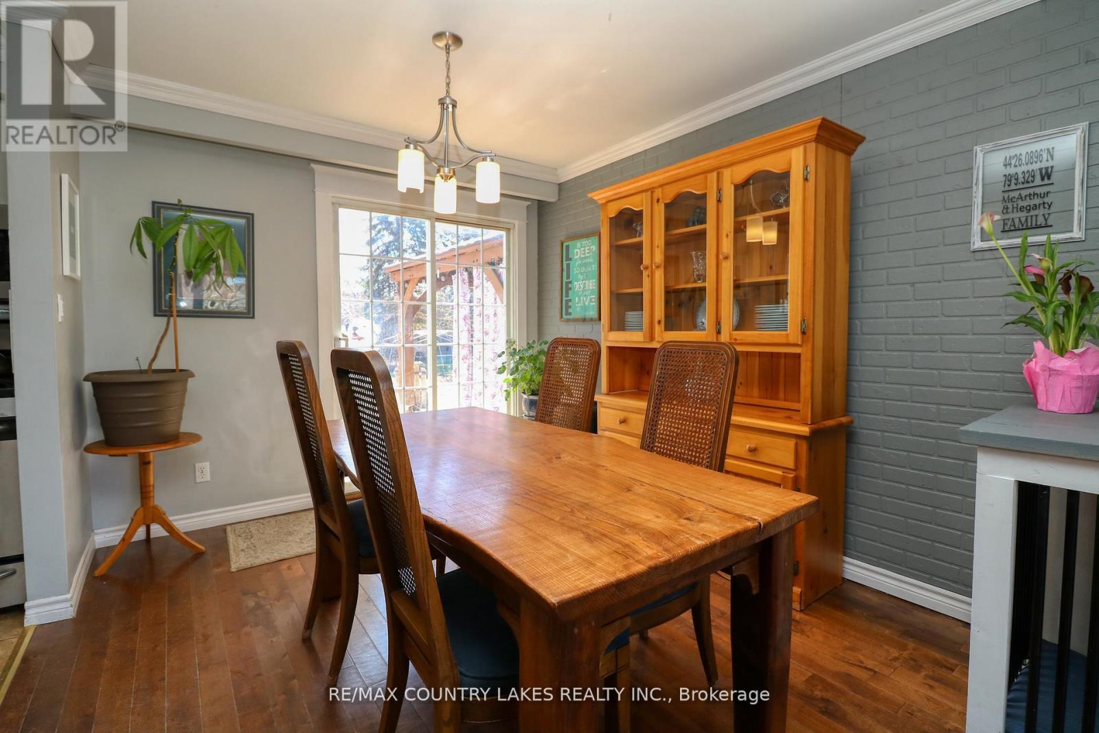 Photo 19 of 271 Lakeland Crescent, Brock ON