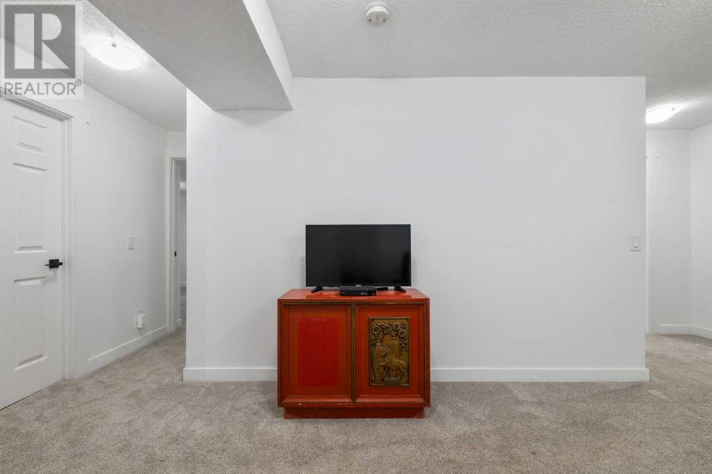 Single Family House for Sale in  Bridlewood Road SW Bridlewood Calgary 