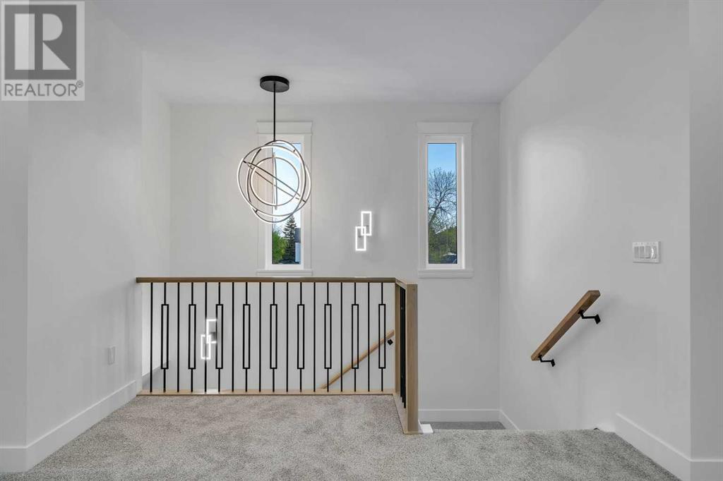 Single Family House for Sale in   Avenue NW Bowness Calgary 