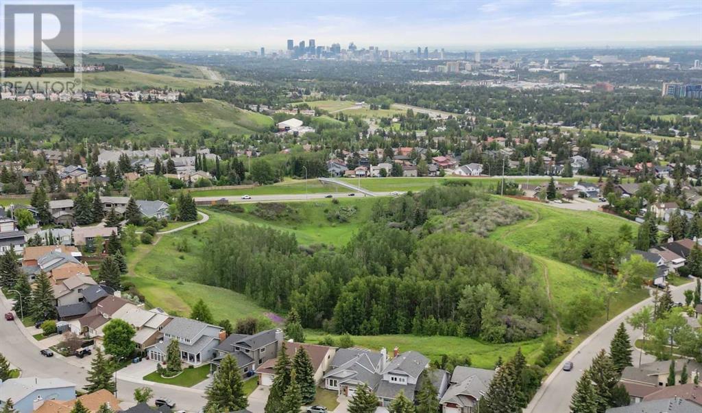 19 Hawkhill Way NW, Calgary, Alberta