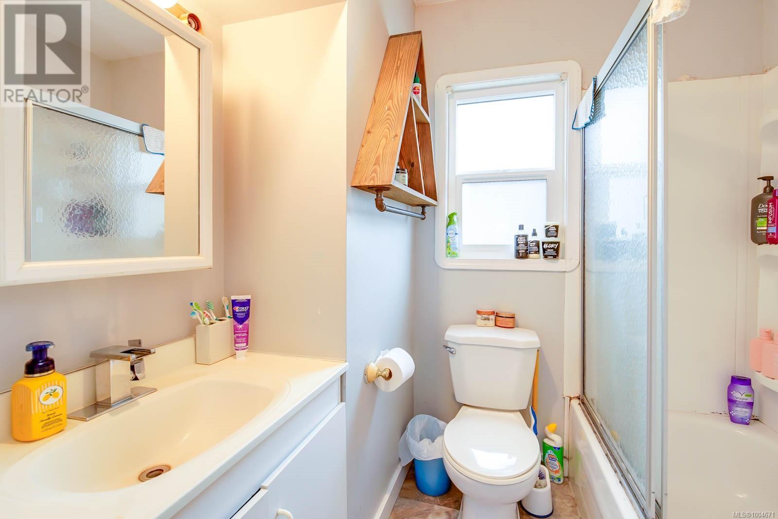 3638 14th Ave, Port Alberni