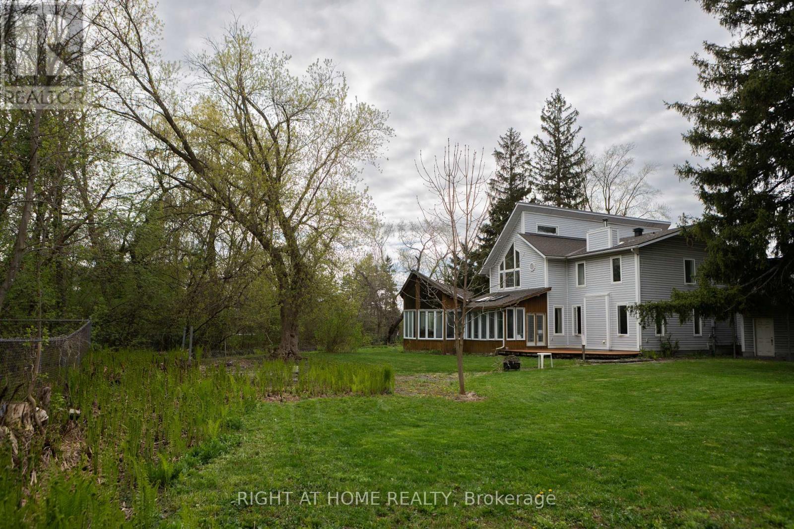 Photo 10 of 3208 Richmond Road, Ottawa ON