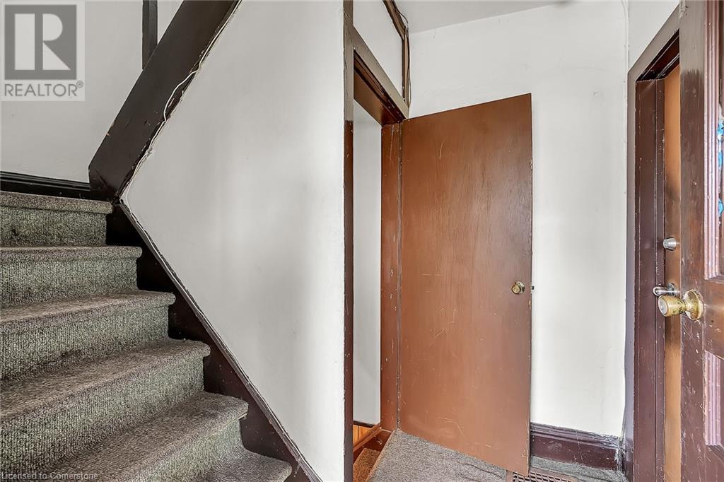 Photo 15 of 8 Morris Avenue, Hamilton ON