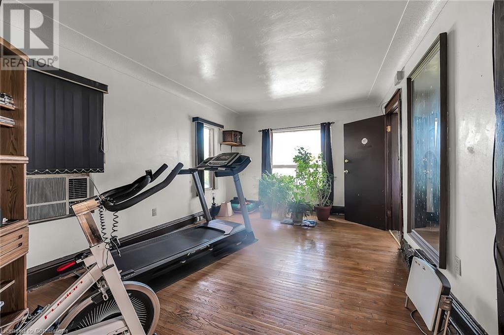 Photo 18 of 8 Morris Avenue, Hamilton ON