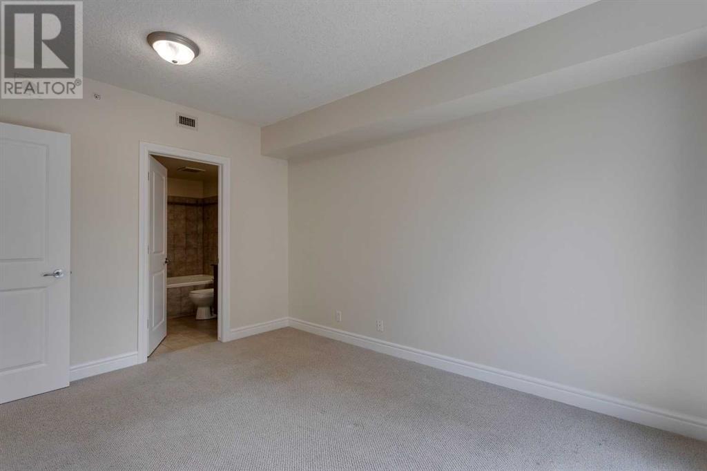 Single Family House for Sale in    Avenue SW Downtown Commercial Core Calgary 
