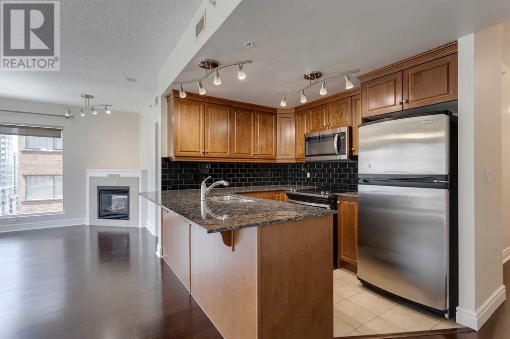 1108, 920 5 Avenue SW, Calgary, Alberta
