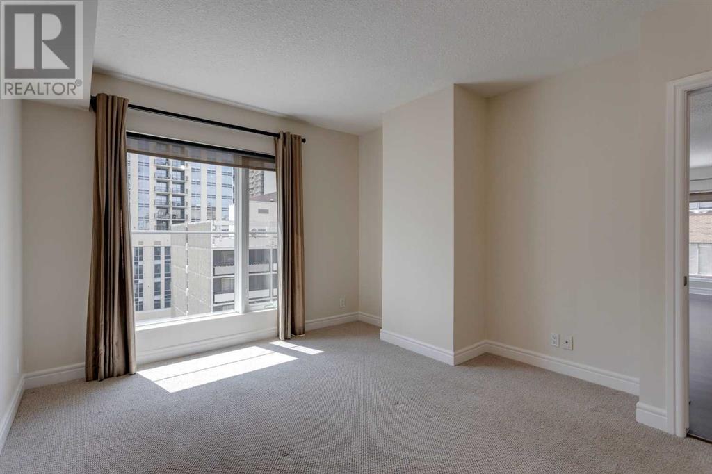Single Family House for Sale in    Avenue SW Downtown Commercial Core Calgary 